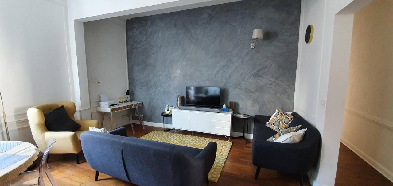Appartamento L'Ecu : Un Haussmannien Accueillant! Reims Esterno foto