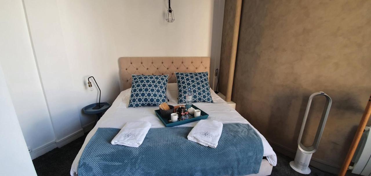 Appartamento L'Ecu : Un Haussmannien Accueillant! Reims Esterno foto